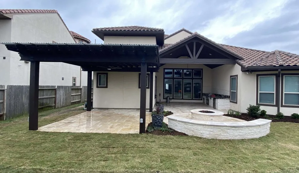 Affordable garden landscaping for homes in Houston, TX by Mike Ball Irrigation