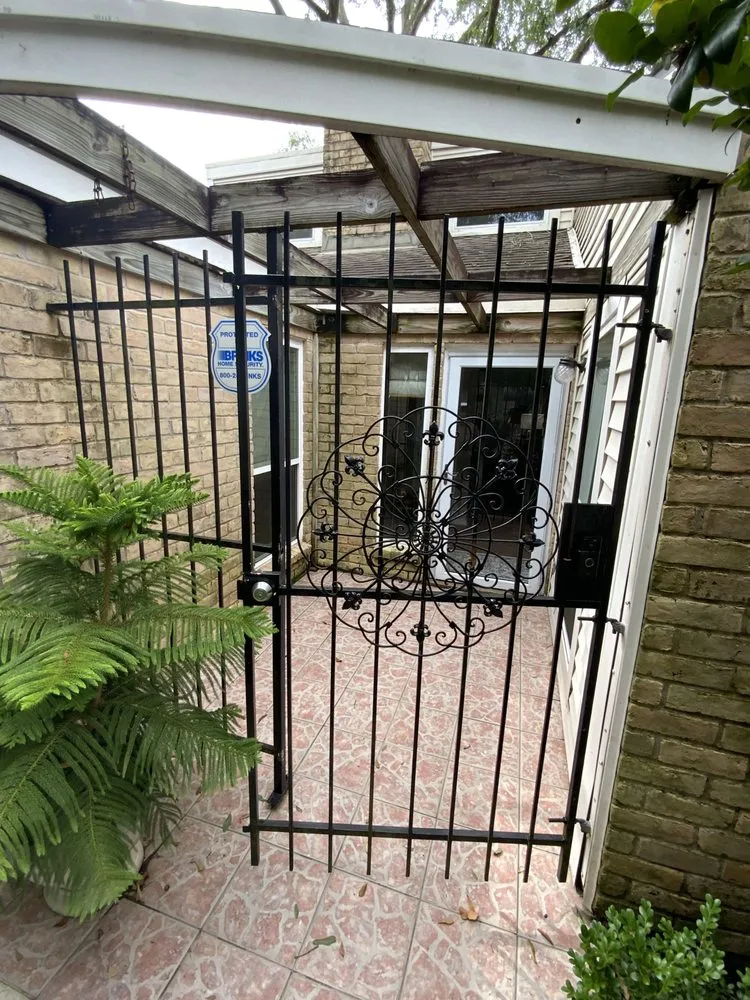 Trusted yard maintenance with custom design across Houston, TX - Mike Ball Irrigation