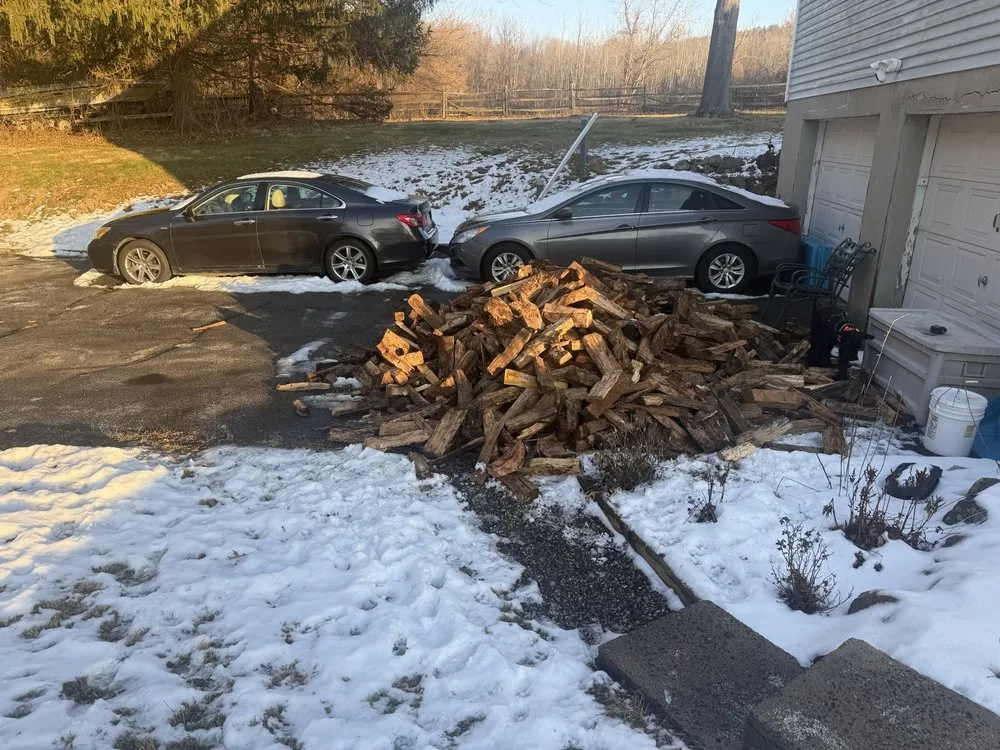 Expert yard maintenance in Mahopac, NY by Mike Blue Wheels