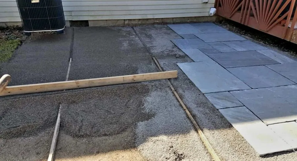 Professional landscaping services for beautiful yards in Lancaster, OH by Mike Couch