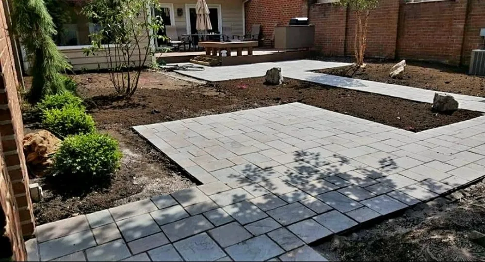 Professional yard cleanup service near you in Lancaster, OH by Mike Couch