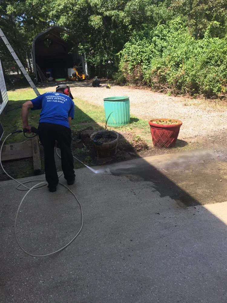 Affordable lawn care service in Huntington Station, NY by Mike Deckelmann's Landscaping