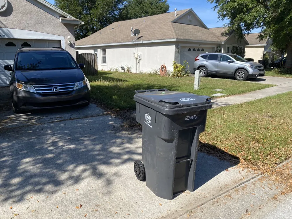 Expert yard maintenance for residential properties in Brandon, FL by Mike Goodwine's lawn Service