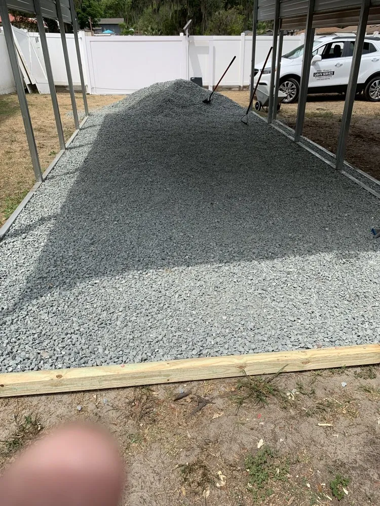 Reliable lawn care service in Ocala, FL - Mike Honers Lawn Service