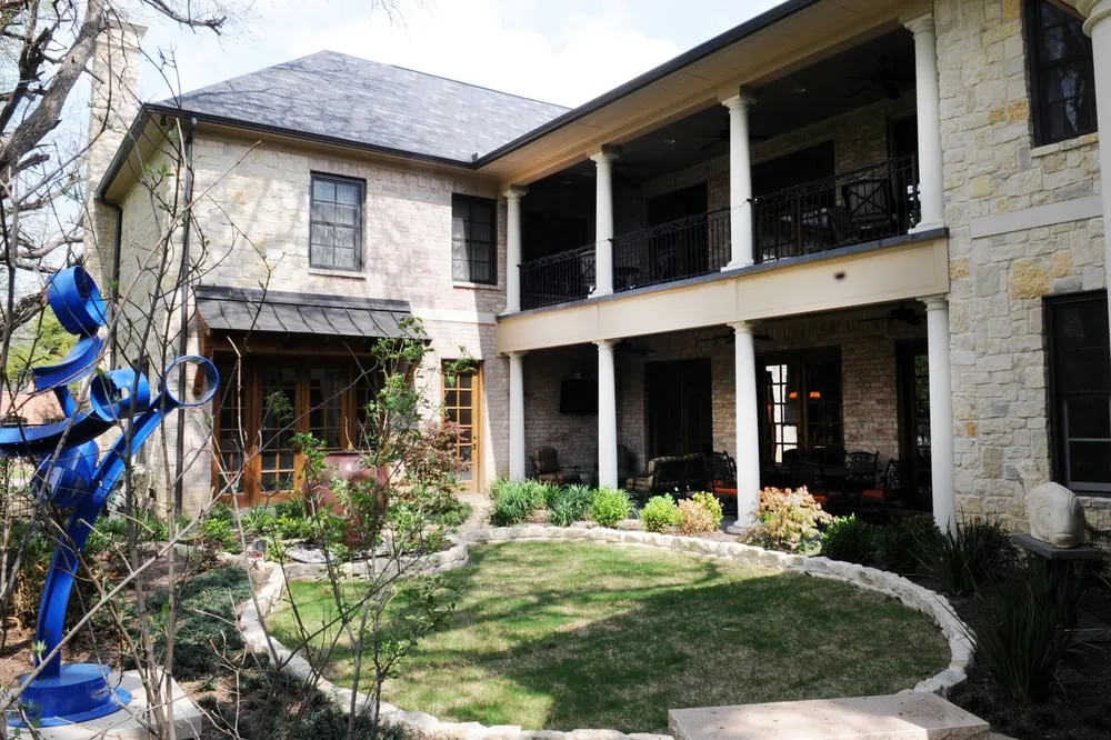 Affordable yard cleanup service in Dallas, TX by Mike Riley's Landscape