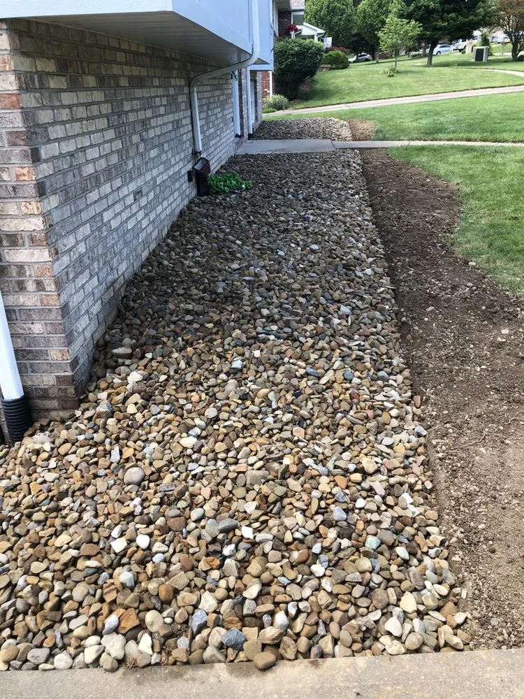 Trusted yard cleanup service near you in Houston, PA by Mikec’s Lawncare