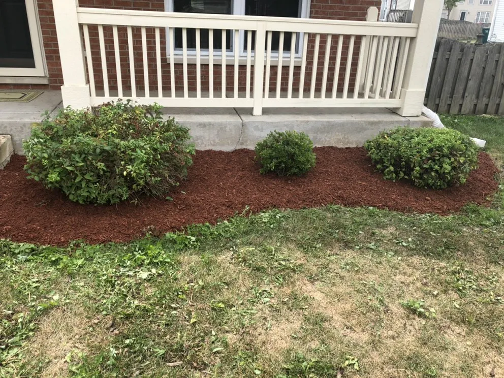 Top-rated garden landscaping near you in Somonauk, IL by Mikel Lawn & Snow