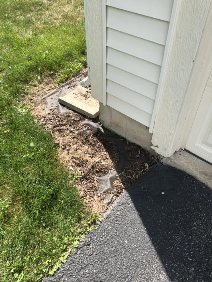 Affordable residential landscaping experts serving Somonauk, IL - Mikel Lawn & Snow