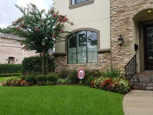Expert landscaping services experts serving Richmond, TX - Mike's Complete Landscaping