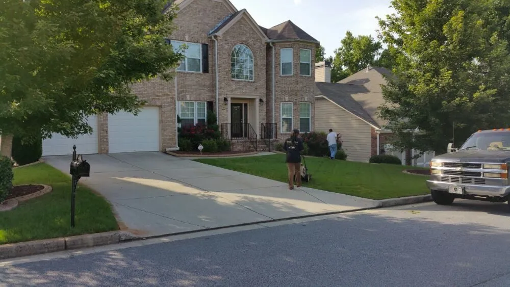 Affordable residential landscaping in Lithia Springs, GA - Mike's Do It All Services LLC