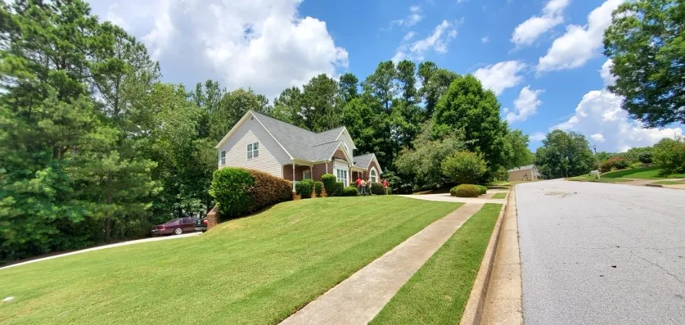 Affordable landscaping services for beautiful yards across Lithia Springs, GA - Mike's Do It All Services LLC