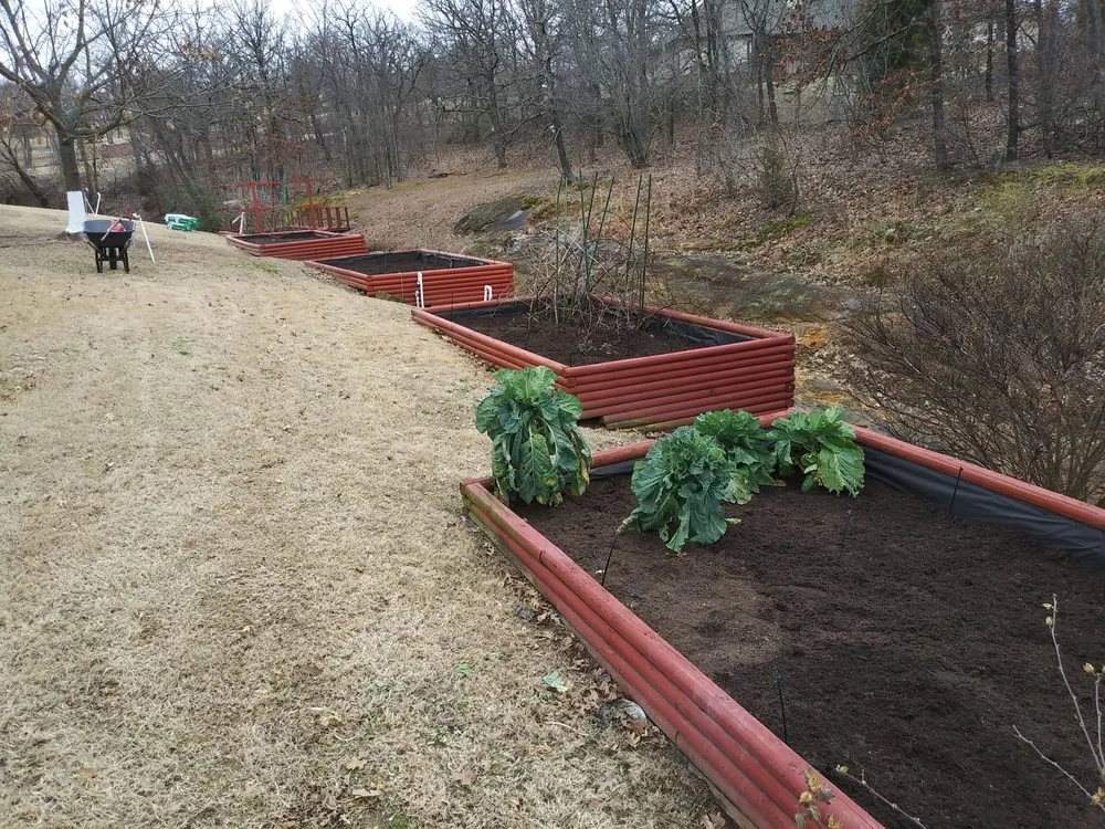 Reliable garden landscaping in Sapulpa, OK by Mike's Flower Bed Cleaning