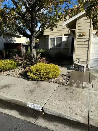 Reliable residential landscaping in American Canyon, CA - Mike's Gardening Service