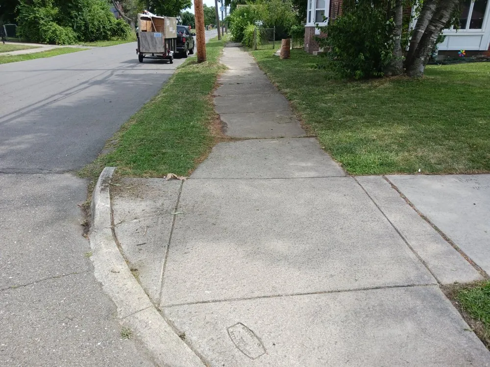 Top-rated landscaping services in Hamtramck, MI by Mike's Grass Seed