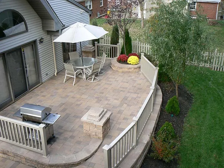 Top-rated yard maintenance experts serving Bellmawr, NJ - Mike's Hardscapes