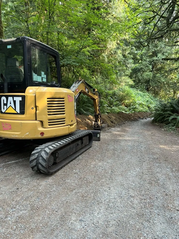 Top-rated lawn care service near you in Issaquah, WA by Mike's Hauling & Tractor Work