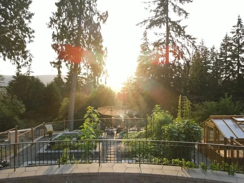 Reliable landscape installation for year-round maintenance across Issaquah, WA - Mike's Hauling & Tractor Work