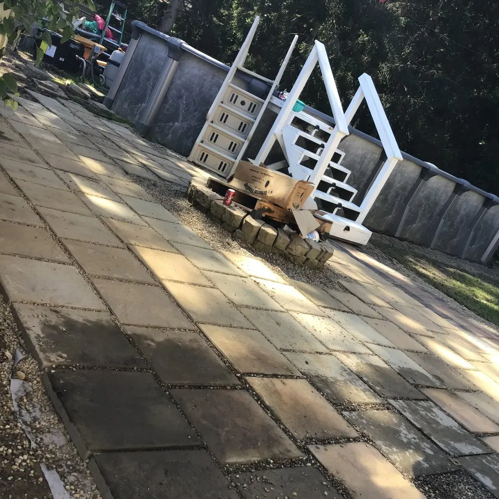 Reliable lawn mowing service for homes across Sheffield Lake, OH - Mike’s Home and Lawn Care Services