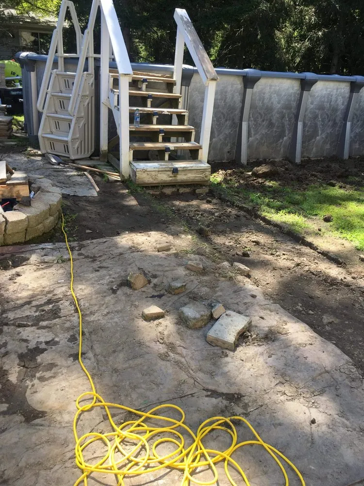 Custom yard maintenance near you in Sheffield Lake, OH by Mike’s Home and Lawn Care Services