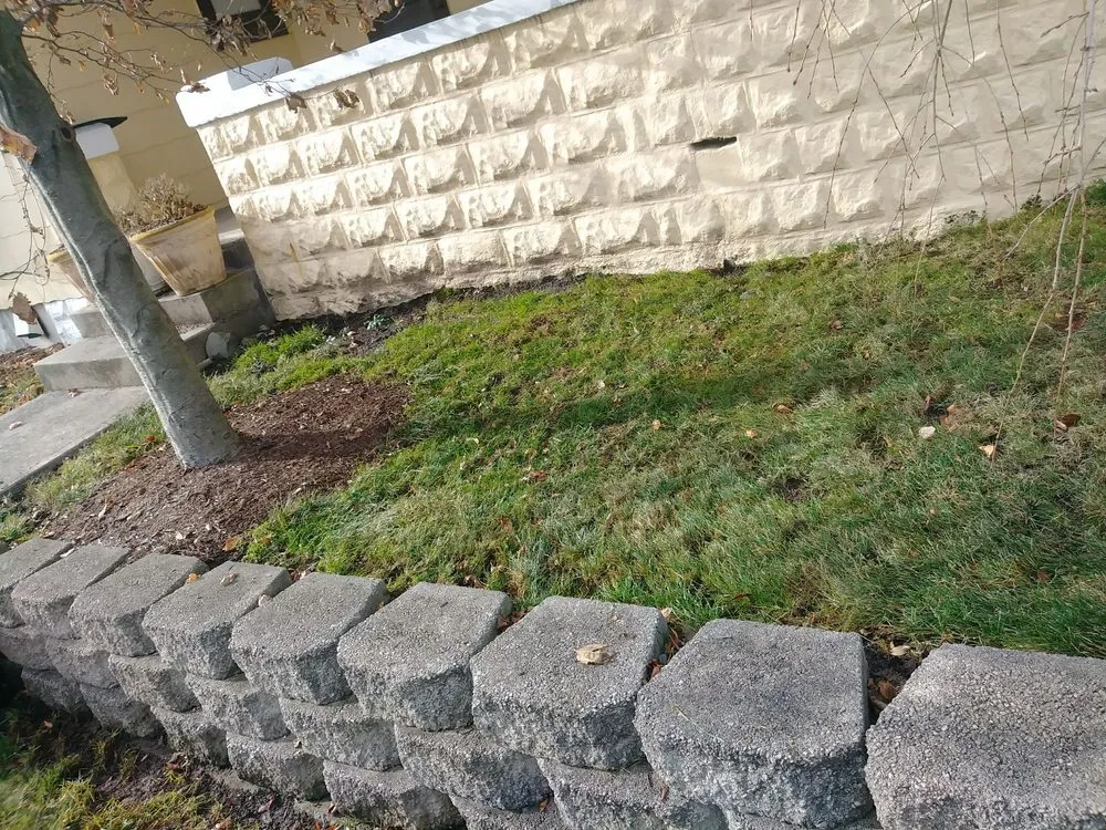 Top-rated outdoor landscaping experts serving Noblesville, IN - Mikes Landscape Services