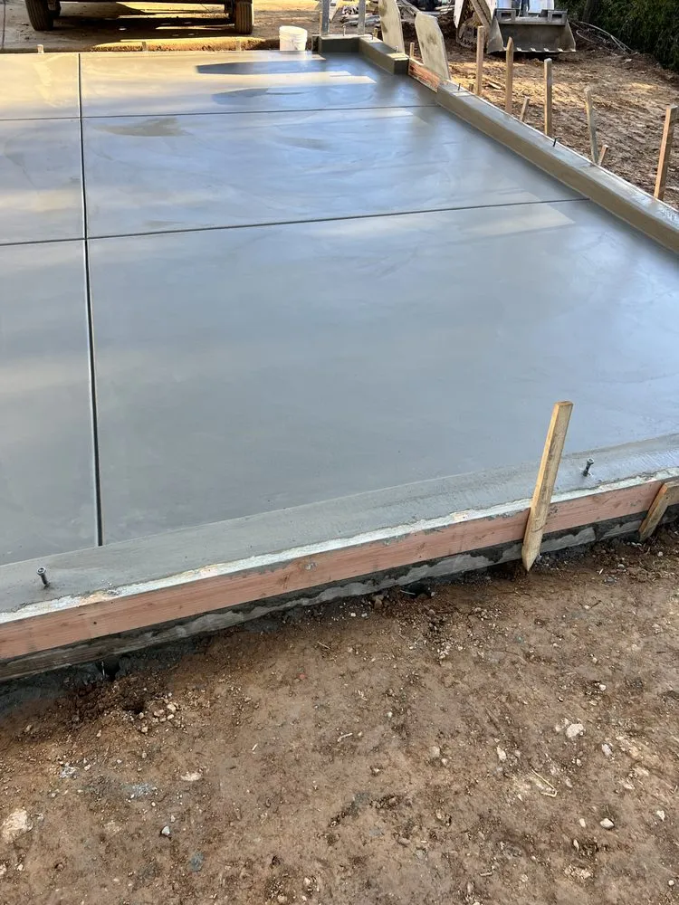 Affordable garden landscaping for year-round maintenance in Rescue, CA by Mike's Landscaping & Hardscape