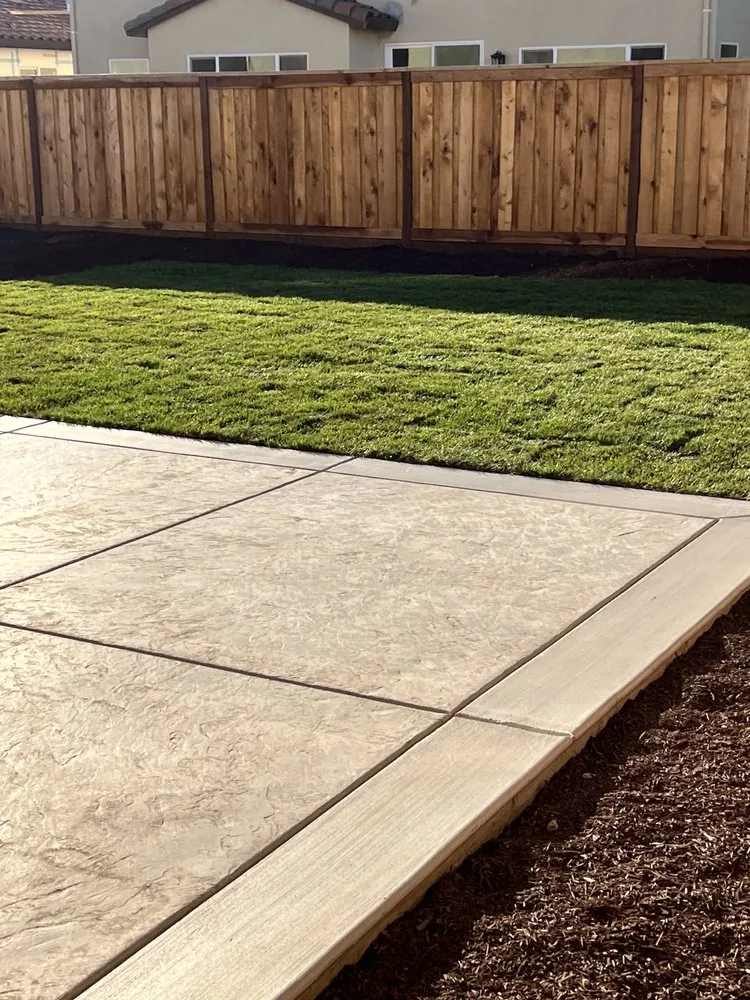 Custom garden landscaping experts serving Rescue, CA - Mike's Landscaping & Hardscape