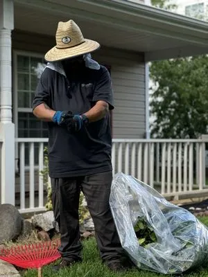 Mike’s Landscaping Logo