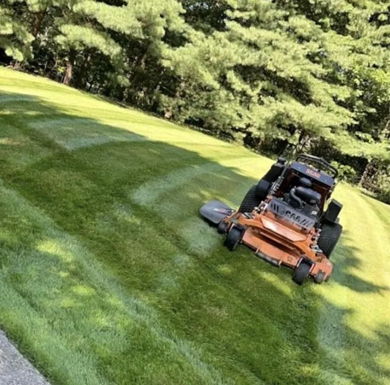 Local yard maintenance near you in Kent, OH by Mike’s Landscaping