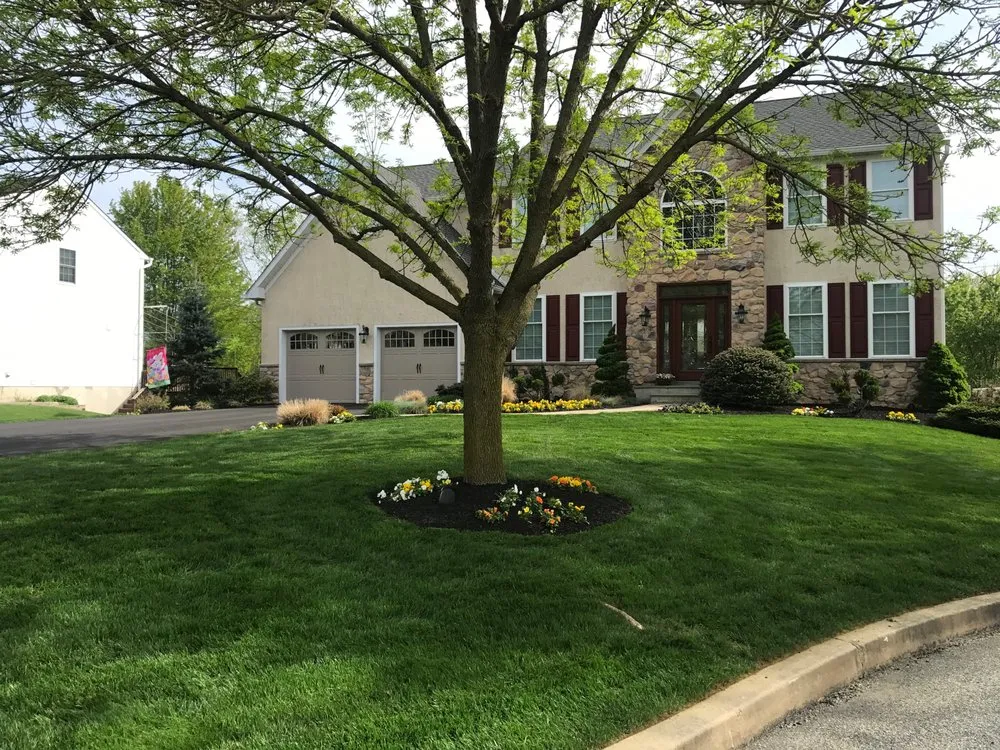 Expert garden landscaping in Chester Heights, PA - Mike's Lawn & Landscaping