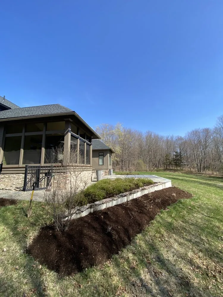 Affordable lawn care service experts serving Red Hook, NY - Mikes Lawn & Landscaping