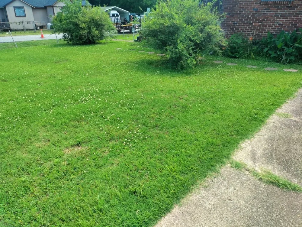 Expert outdoor landscaping for homes in Ringgold, GA by Mike's Lawn Care & Maintenance