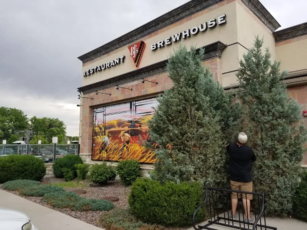 Top-rated lawn mowing service for residential properties across Aurora, CO - Mike's Lawn Care