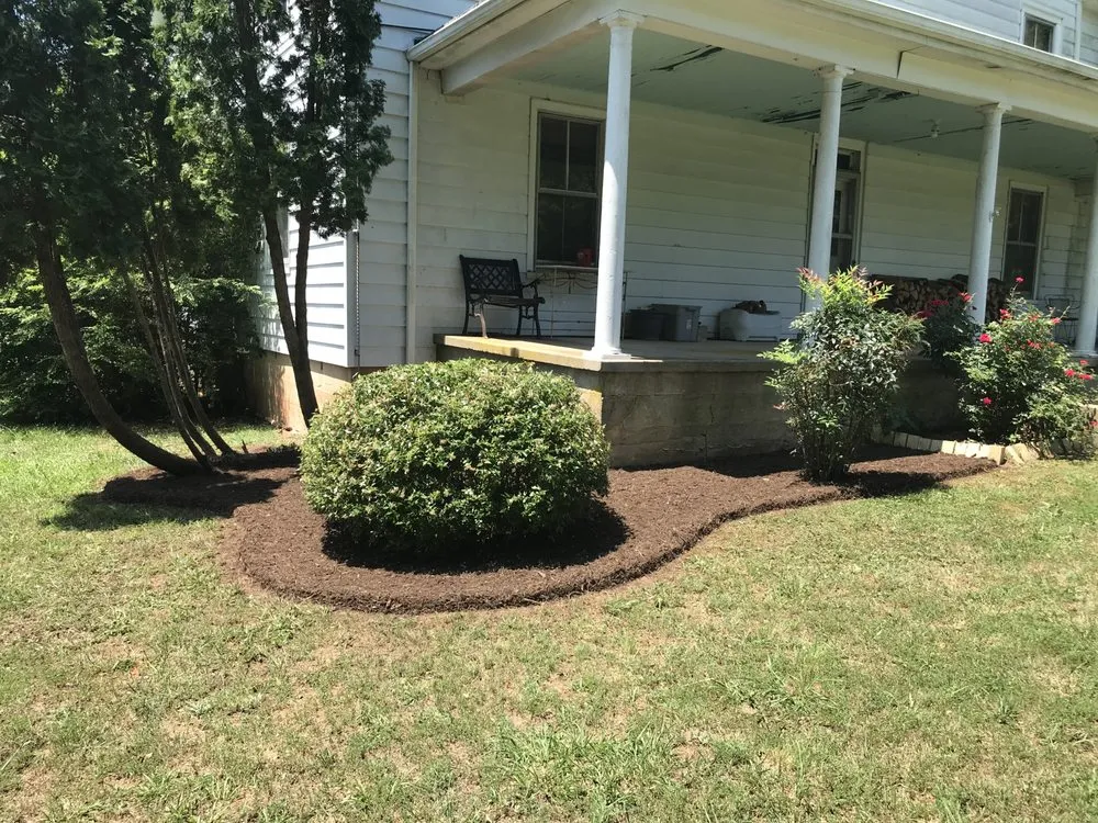 Expert lawn mowing service experts serving Danville, VA - Mike's lawncare