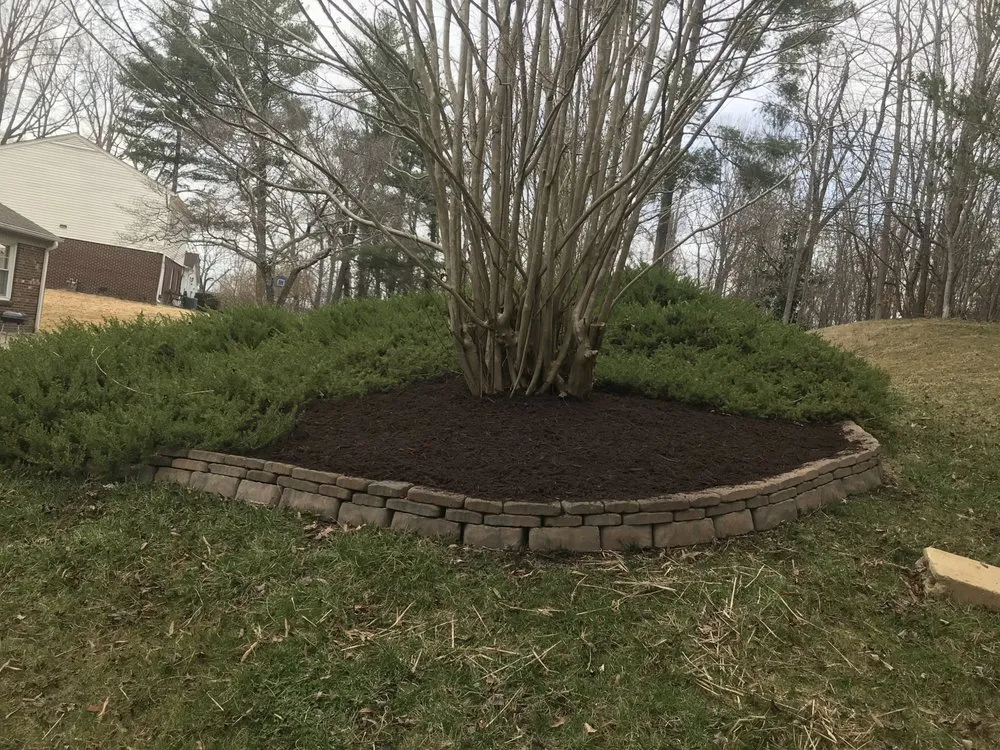 Custom outdoor landscaping in Danville, VA - Mike's lawncare