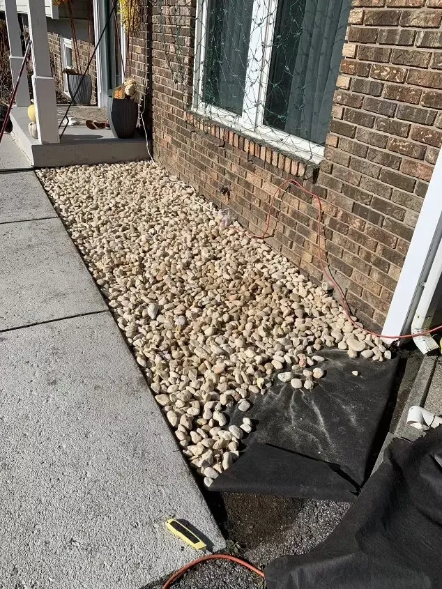 Professional garden landscaping in Los Lunas, NM - Mike’s Maintenance & Landscape Services