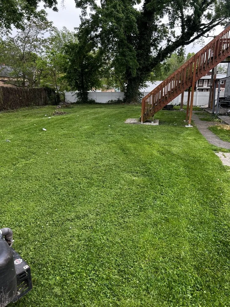 Expert landscape installation in Lima, OH - Mike’s Maintenance