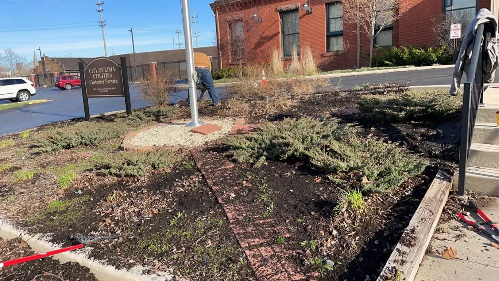 Local outdoor landscaping in Lima, OH - Mike’s Maintenance