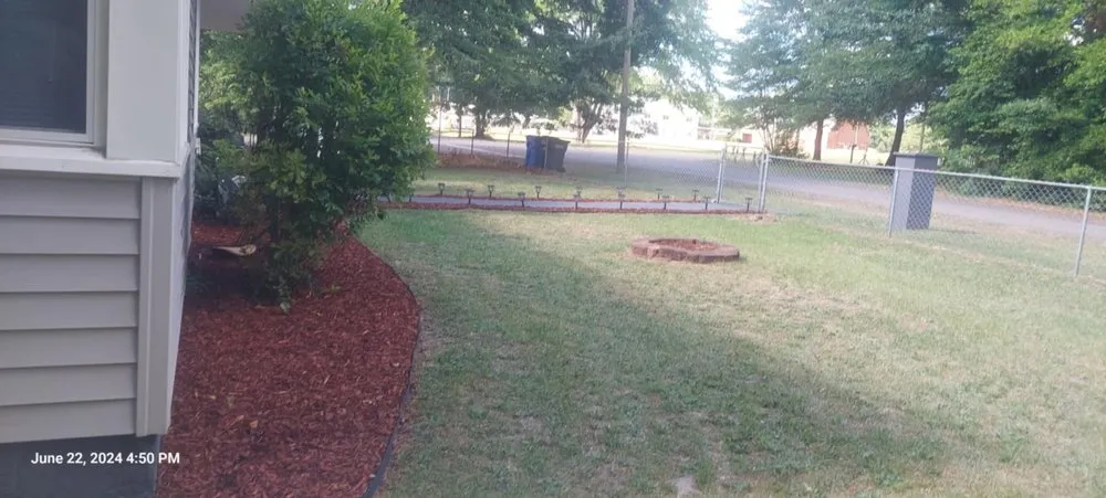 Affordable yard maintenance experts serving Fayetteville, NC - Mike's Mowing