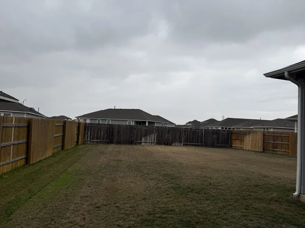 Affordable yard cleanup service for residential properties in Manor, TX by Mike’s Mowing Services