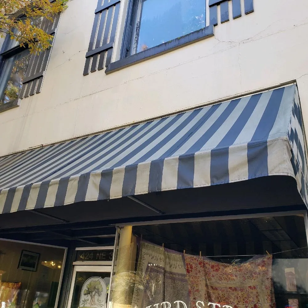 Custom landscape design in Mcminnville, OR by Mike's Powerwashing & More