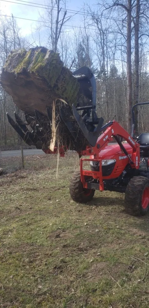 Top-rated lawn mowing service in Graham, WA by Mike's Tractor Work