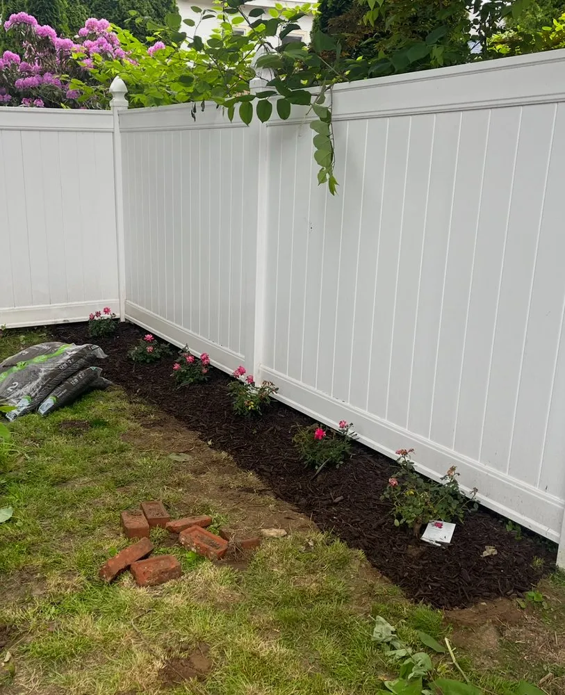Local garden landscaping for year-round maintenance across Richmond, RI - Mike's Yard Clean up