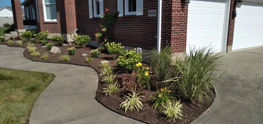 Trusted residential landscaping experts serving Dayton, OH - Mikesell's Lawn Care