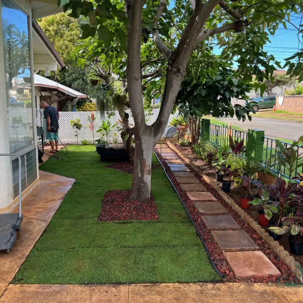 Reliable garden landscaping for homes in Waianae, HI by Mikey Dreads Janitorial Landscaping Co.