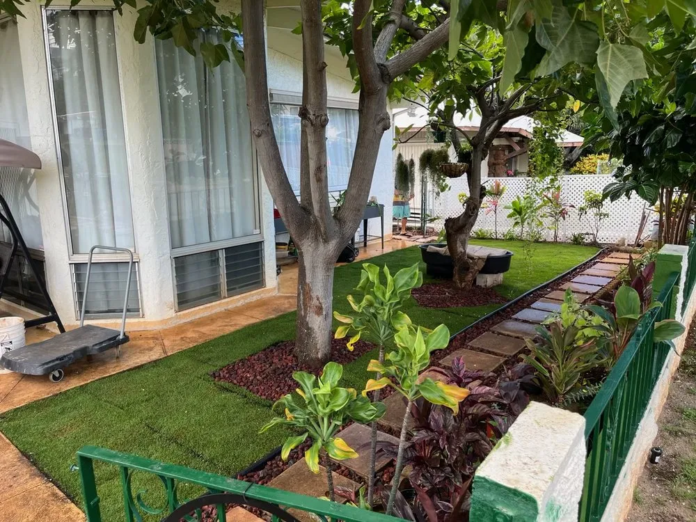 Trusted lawn care service in Waianae, HI by Mikey Dreads Janitorial Landscaping Co.