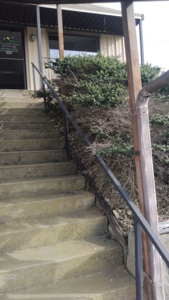 Trusted landscape design for residential properties across Greeneville, TN - Mikey's lawn care and landscaping