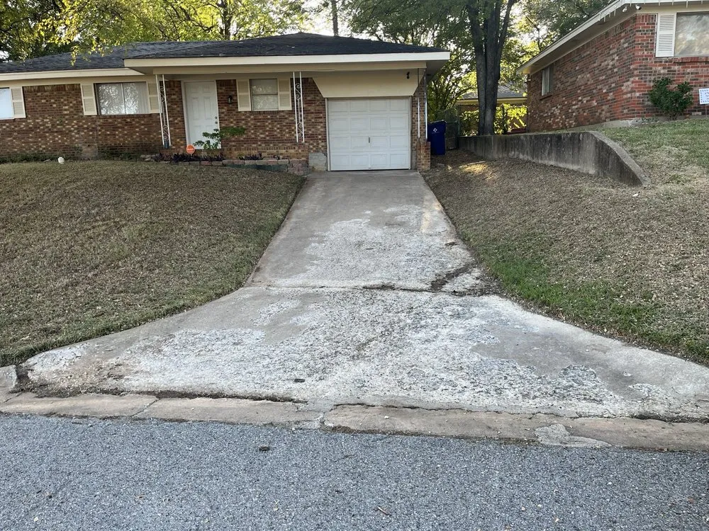 Professional yard cleanup service in Carrollton, TX by Milas Lawn Care