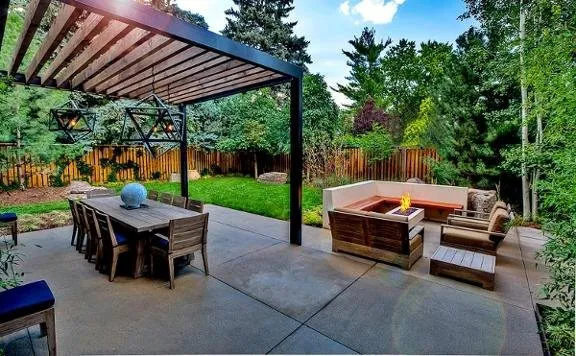 Trusted outdoor landscaping experts serving Denver, CO - Mile High Landscaping