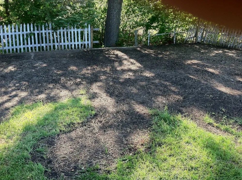 Custom residential landscaping experts serving Blackstone, MA - Miles of LandCare