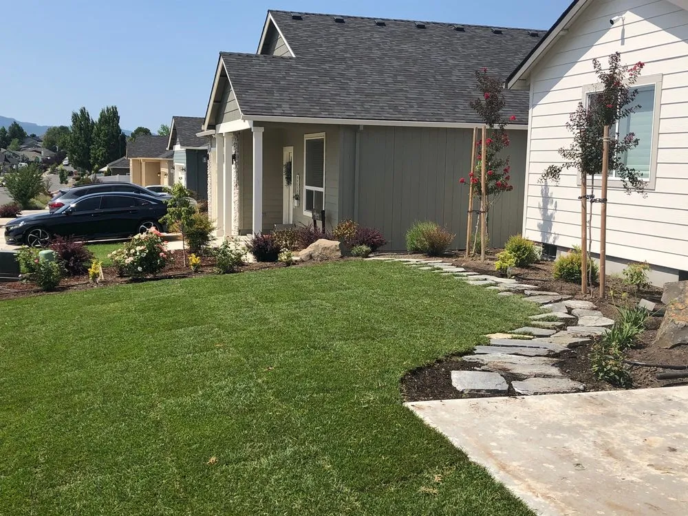 Reliable garden landscaping experts serving Medford, OR - Milestone Landscape